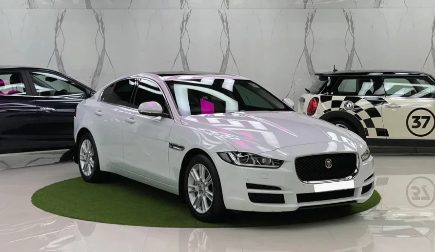 Whiteline Luxury Wedding Car – Pure Class on Wheels 🌟