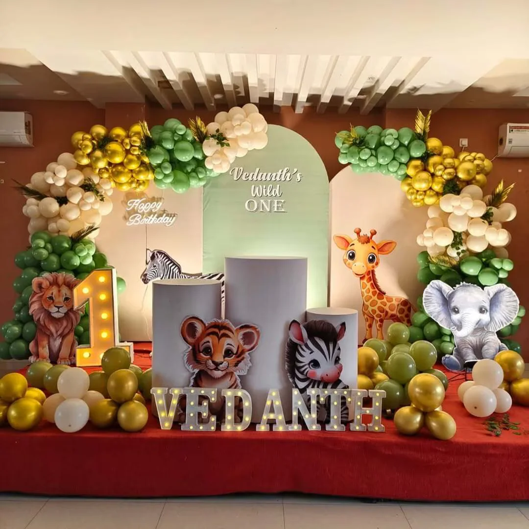 jungle theme birthday Party Decoration — Balloon Setups & Theme Decor