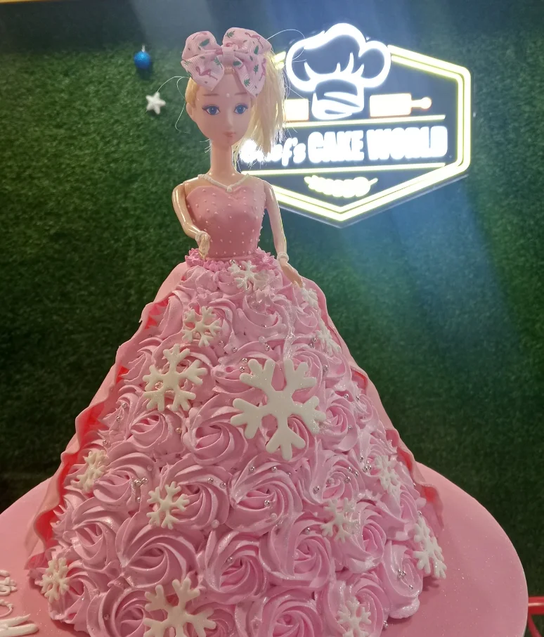 Chefs Cake World – Fresh Cakes & Pastries