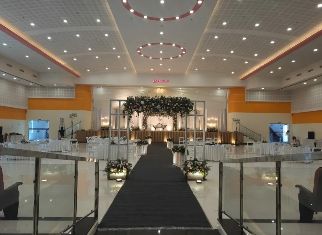 Carnival Convention Centre anchal