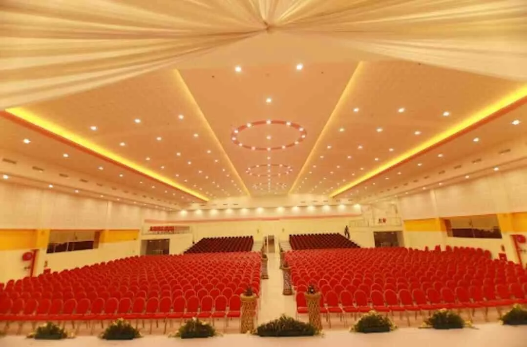 Carnival Convention Centre anchal