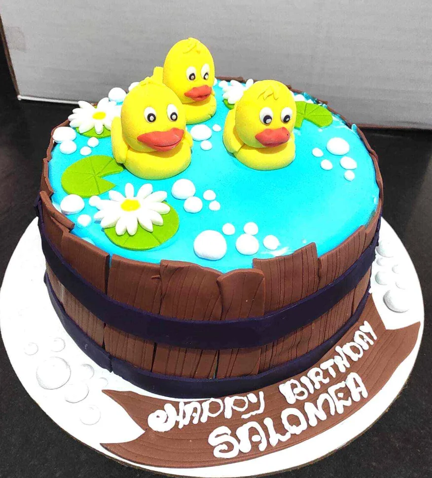 Amora Celebrations – Cakes & More 🍰