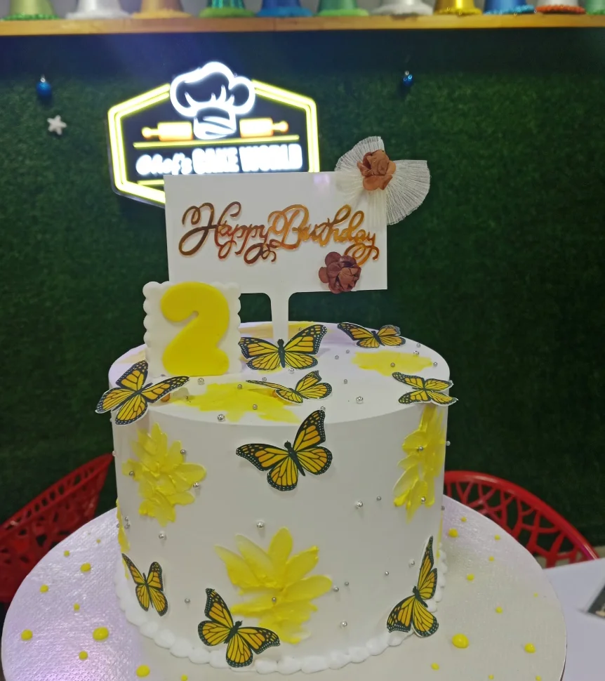 Chefs Cake World – Fresh Cakes & Pastries