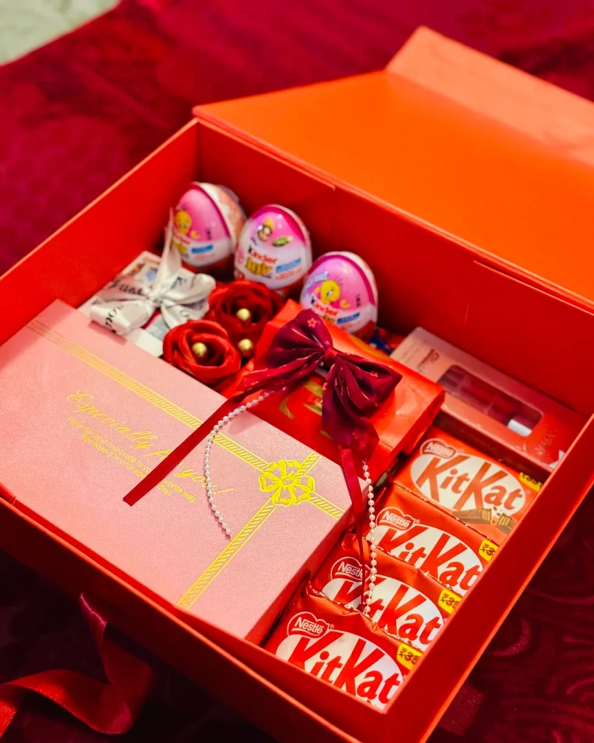 Customized Gift hamper