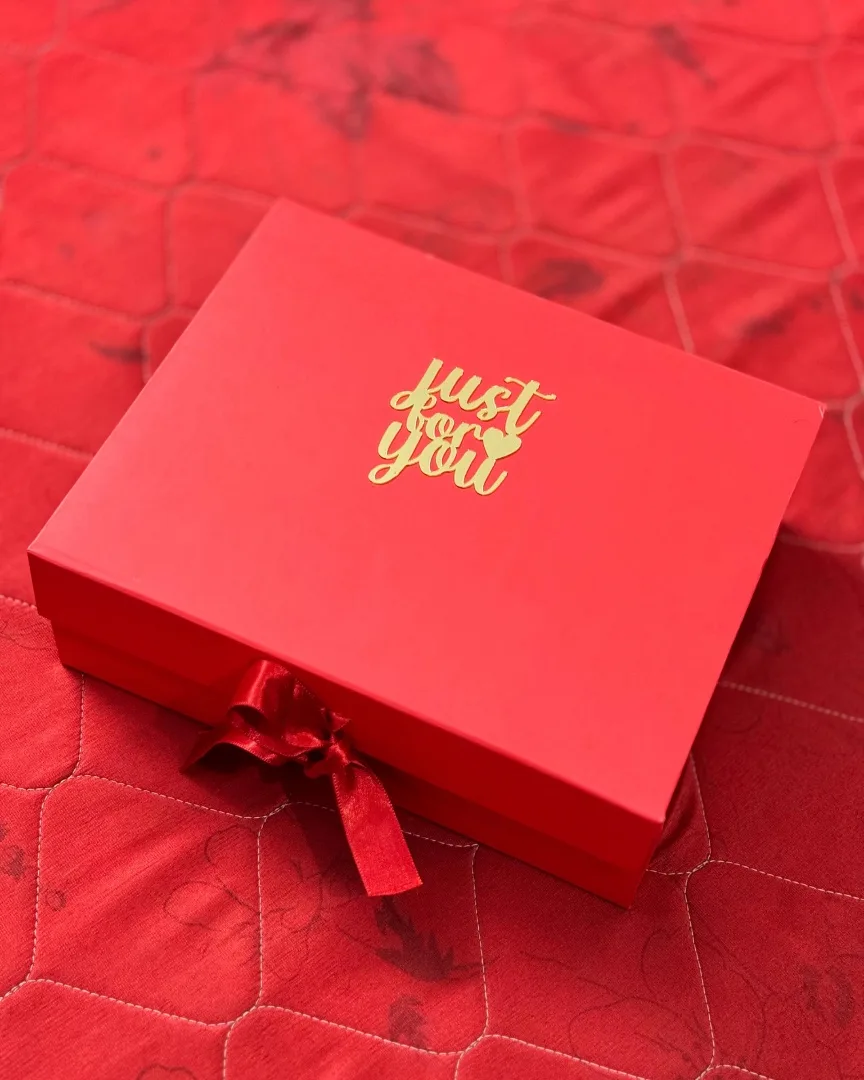 Customized Gift hamper