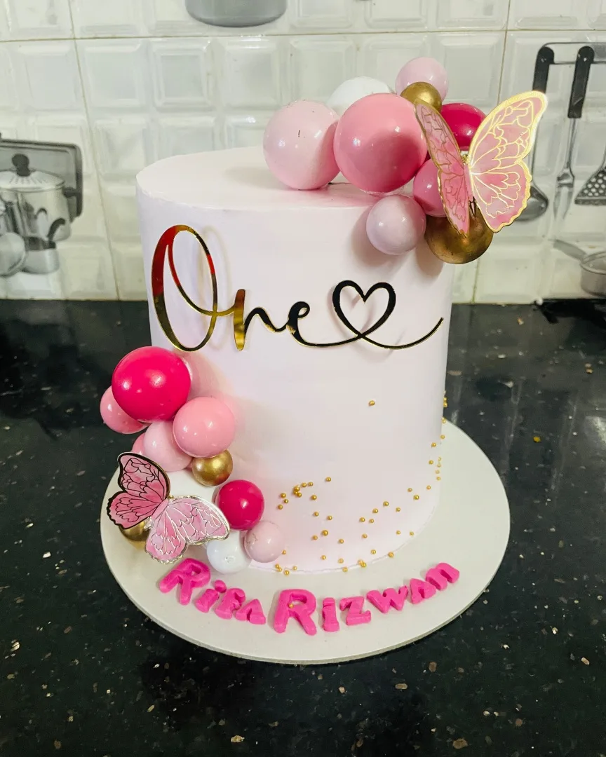 customized  tall cake