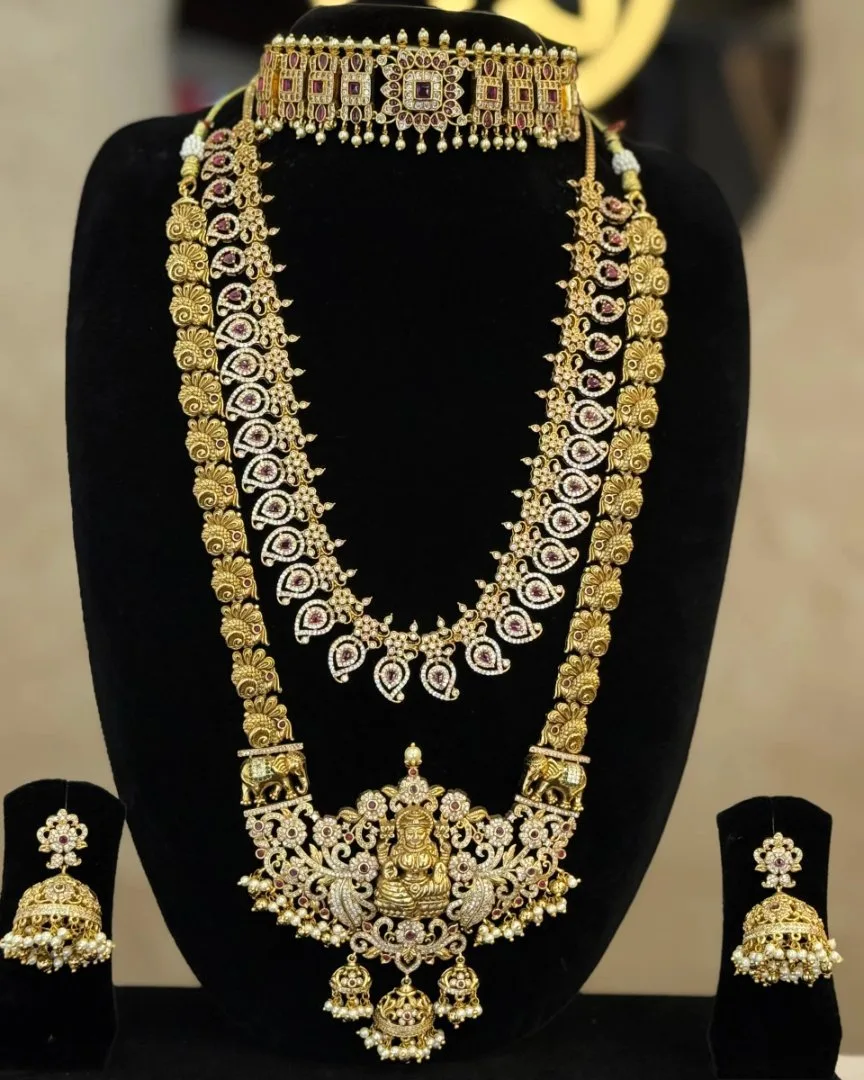 Ornate Gaja Lakshmi Set