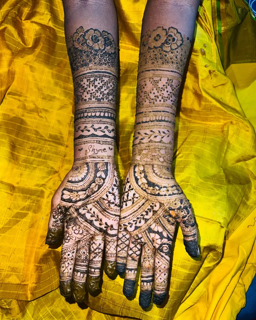 Bridal henna design