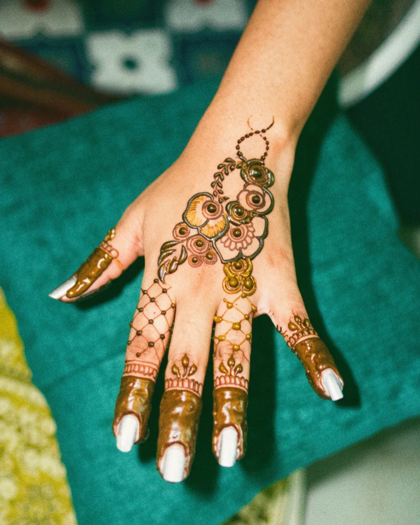Guest henna
