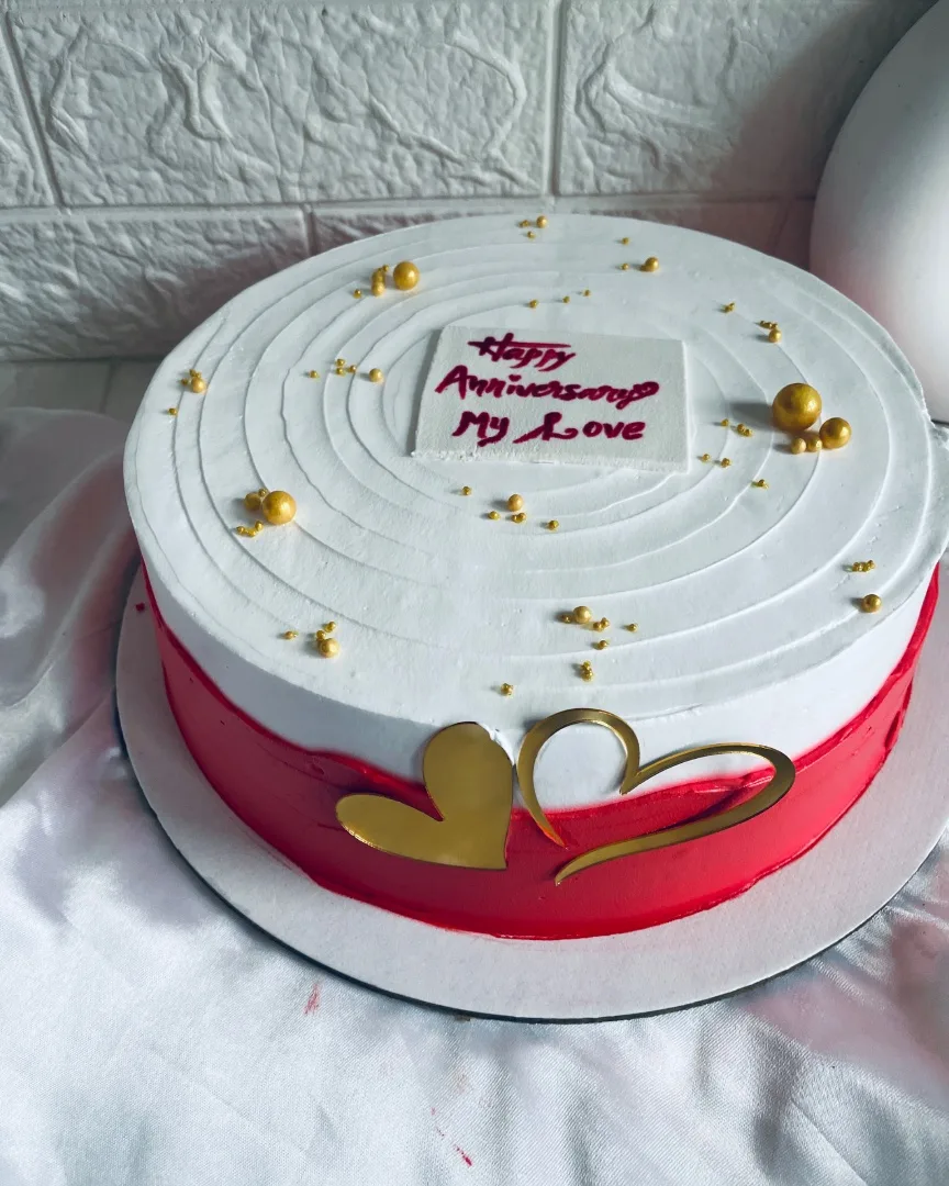 Anniversary cake