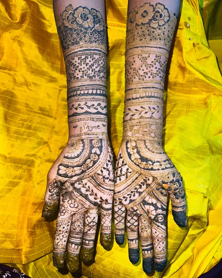 Bridal henna design